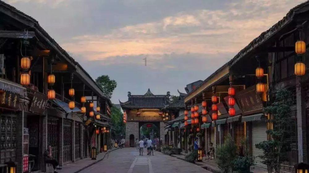 沙漠前行